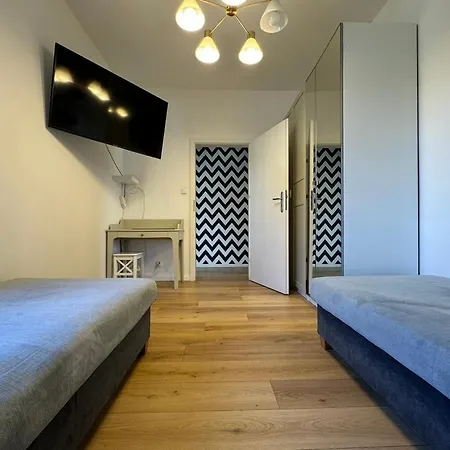 Apartment Sea And Center